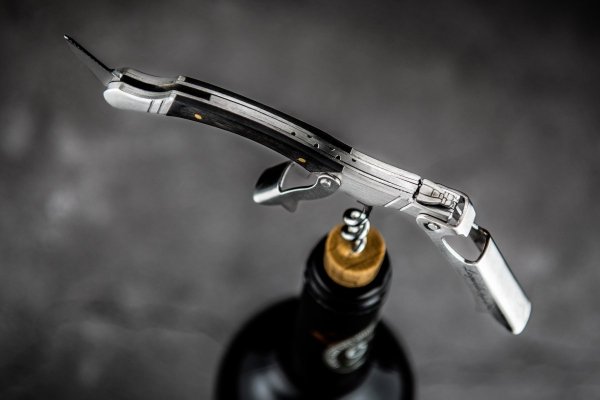 Korkociąg Luxury Line Laguiole Heban Eleganckie pudełko 