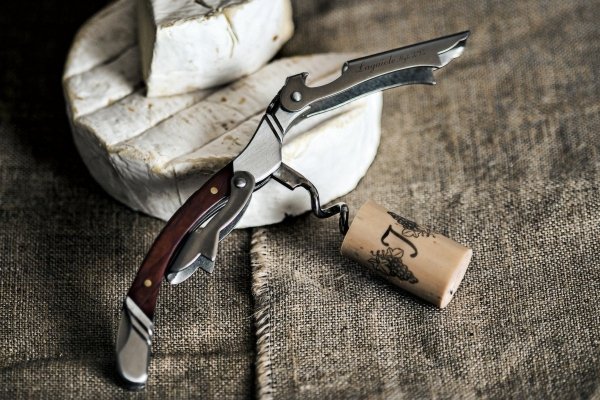 Korkociąg Luxury Line Laguiole Palisander Eleganckie pudełko 