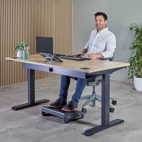 Alumia przenośna podstawka pod laptopa srebrna, 100138867 FELLOWES