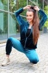 Merribel Klindey Turkusowy welurowy komplet dresowy z rozpinaną bluzą