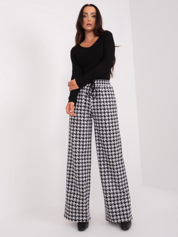 Spodnie-LK-SP-509429.87-czarno-biały rozmiar - L/XL