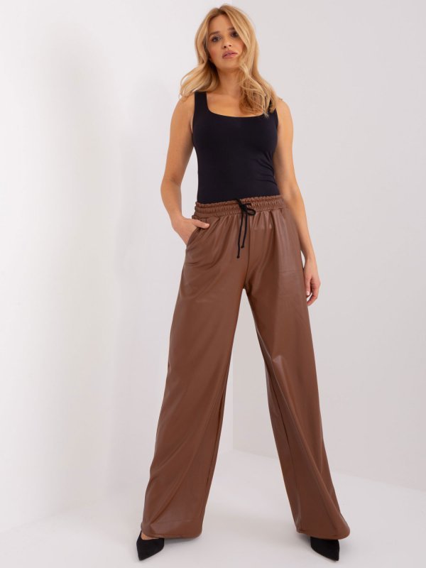 Spodnie-LK-SP-509453.47-brązowy rozmiar - L/XL
