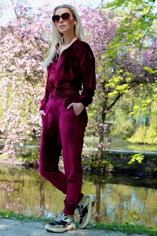 Goldenia Wine Red/Bordowy welurowy komple dresowy zapinany na zamek Merribel rozmiar - M