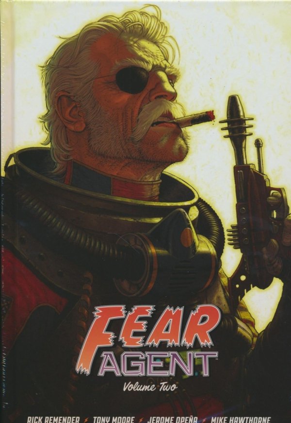 FEAR AGENT DELUXE EDITION VOL 02 HC [STANDARD] [9781534326613] **OFERTA SPECJALNA**
