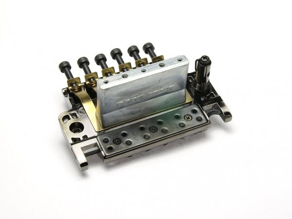 Tremolo dwustronne IBANEZ Edge (CK)
