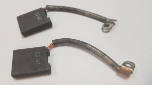 Szczotki węglowe SZ-013 wym.6,3x20x25