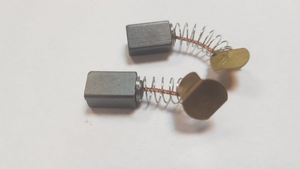 Szczotki węglowe SZ-E02 wym.6,5x7,5x11