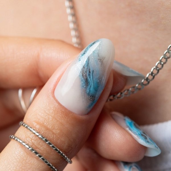 Lakier Hybrydowy Do Paznokci MOLLYNAILS 8g Neon Flashy Cat Eye Nr 175