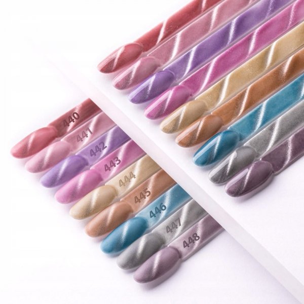 Lakier hybrydowy Molly Nails Cat Eye Womanity Rainy Day 8g Nr 447