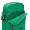 Saszetka Nike Elemental Premium DN2557-324 zielony one size