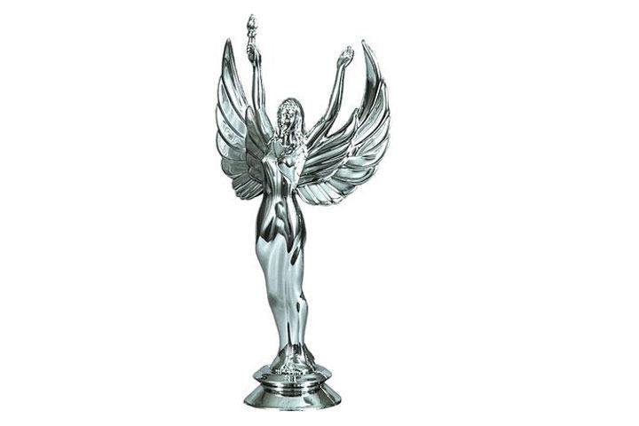 Statuetka Victoria Tryumf 17 cm srebrny