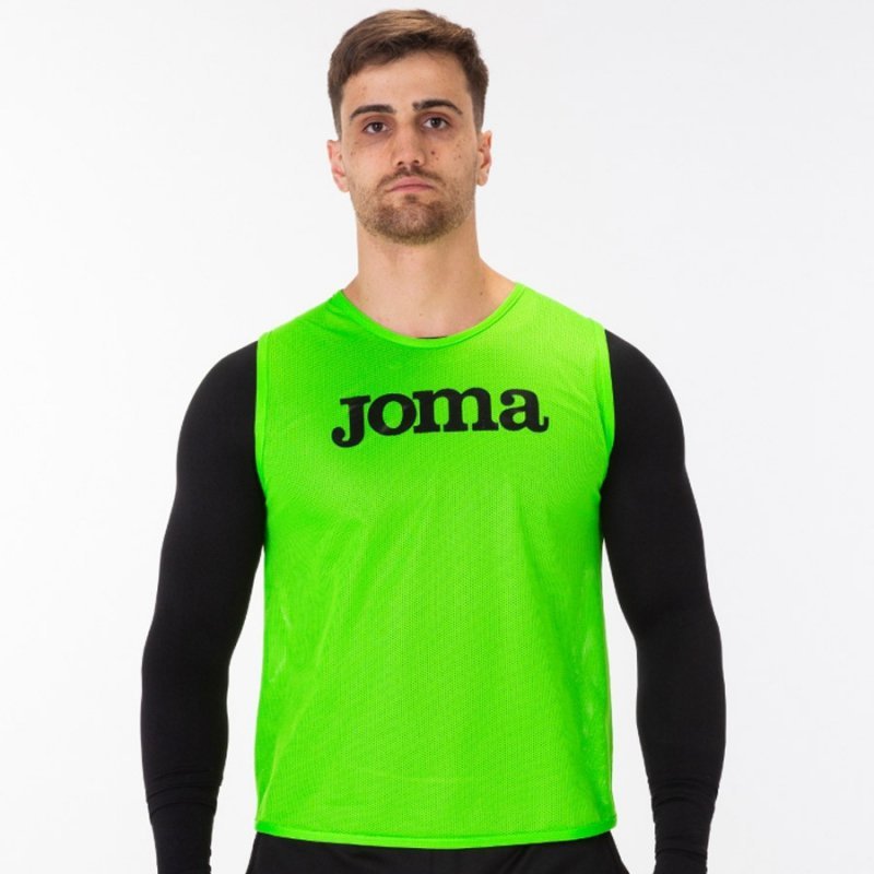 Znacznik Joma Training 101686.020 zielony 164 cm