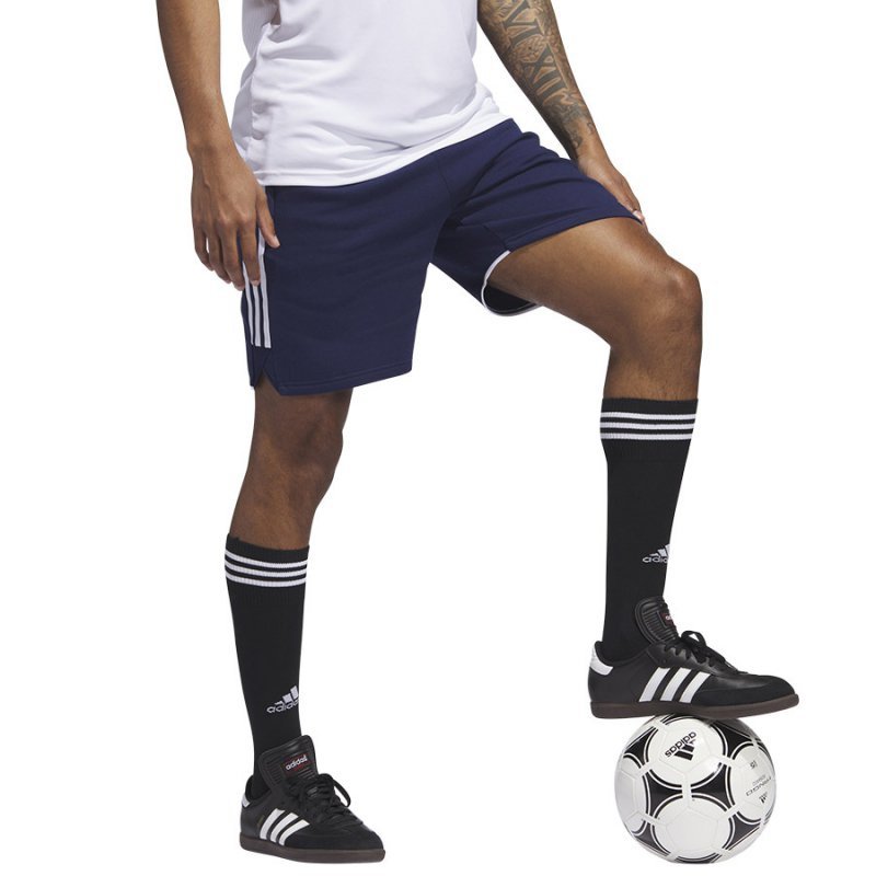 Spodenki adidas TIRO 23 Sweat Short HS3594 granatowy M