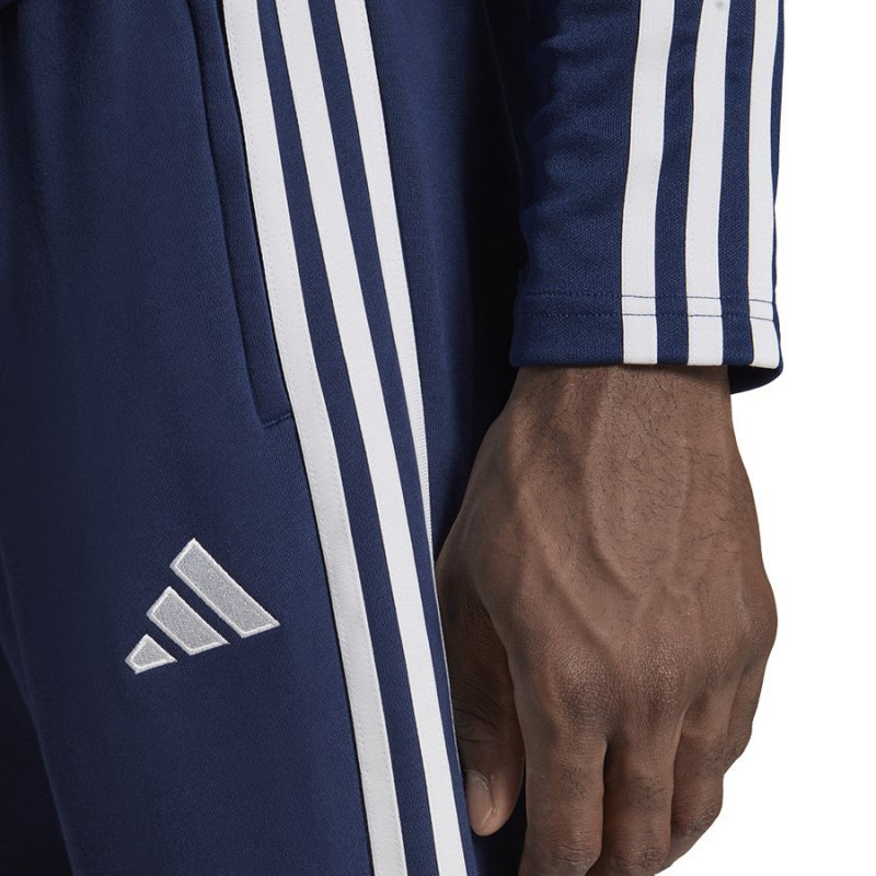 Spodnie adidas TIRO 23 Sweat Pants HS3612 granatowy L