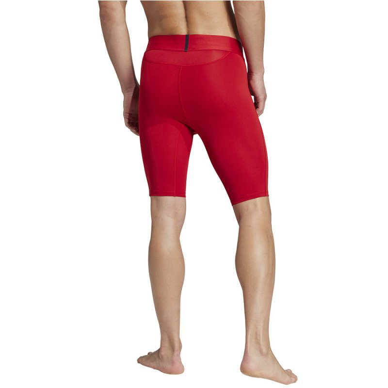 Spodenki adidas TechFit JP1464 czerwony XL