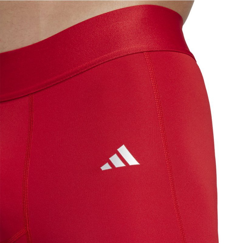Spodenki adidas TechFit JP1464 czerwony M
