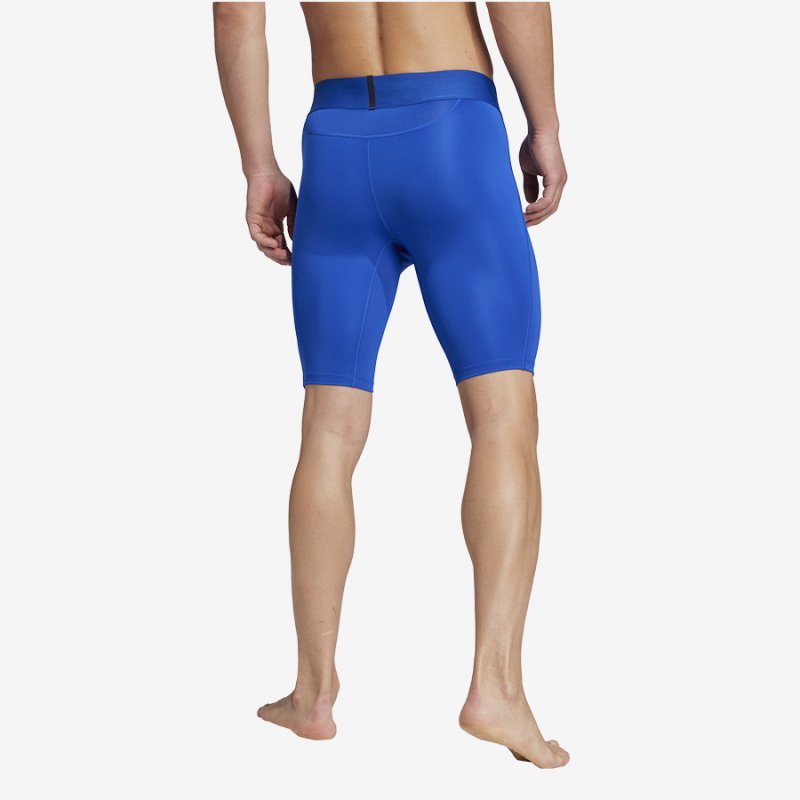 Spodenki adidas TechFit JN7400 niebieski M