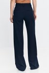 Nife Spodnie bootcut, z krytym guzikiem - granat - SD110