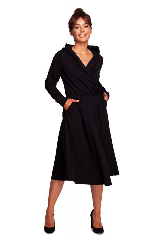 BeWear B245 Sukienka rozkloszowana z kapturem - czarna