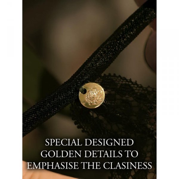 Le Désir Noel - Elastic Lace Garter with Golden Details - Plus Size