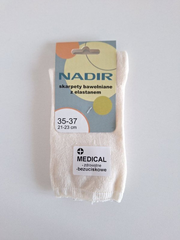 NADIR SKARPETY BEZUCISKOWE Z ELASTANEM