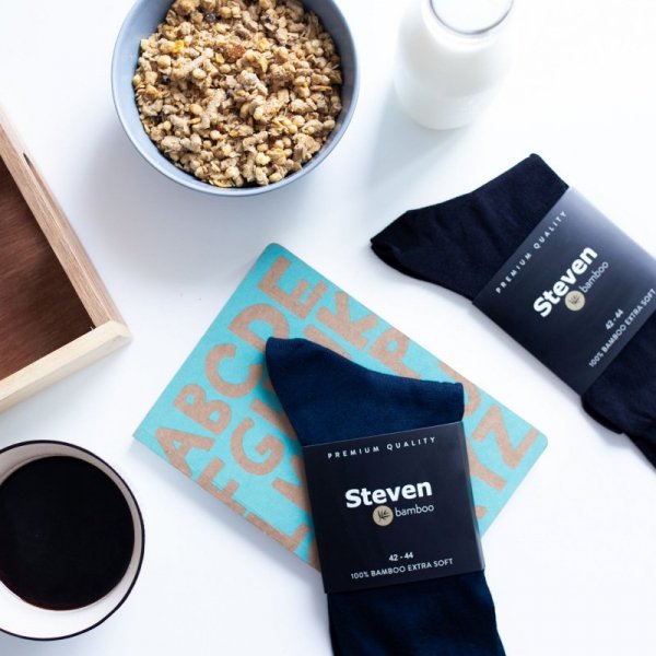 Steven Skarpety garniturowe merino wool 130 003 czarne