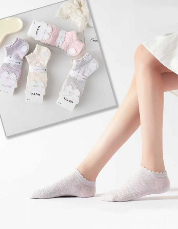 Stopki WiK Motyl 3504 wz.15 Ażur 35-42