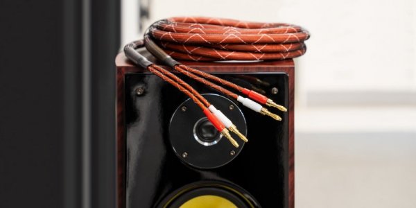 Kabel głośnikowy 3.0m Kruger&amp;Matz (wtyki banan)