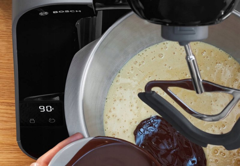 BOSCH Robot kuchenny planetarny Bosch MUM5XC4E 1000 W Z WBUDOWANĄ WAGĄ