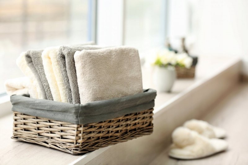 RĘCZNIK KĄPIELOWY FROTTE 30X50 cm 500G MODENA