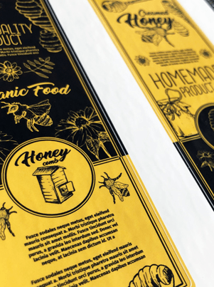 Etykiety samoprzylepne 85 x 55 mm, papier samoprzylepny - 500 sztuk