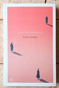 Alena Mornstajnova • Pusta mapa