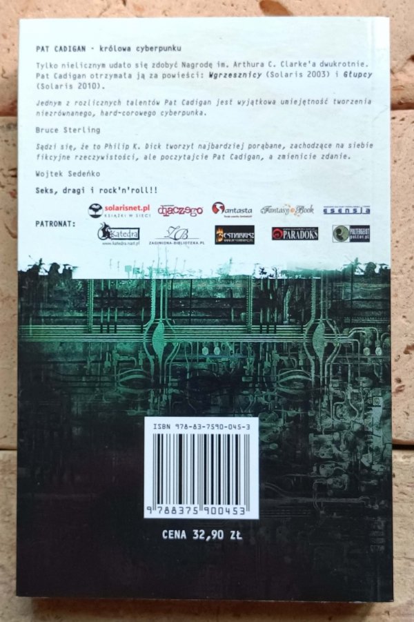 Pat Cadigan - Głupcy | Clarke Award 1995 - okładka