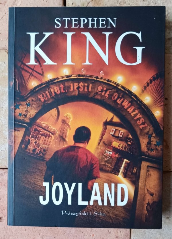 Stephen King Joyland- okładka