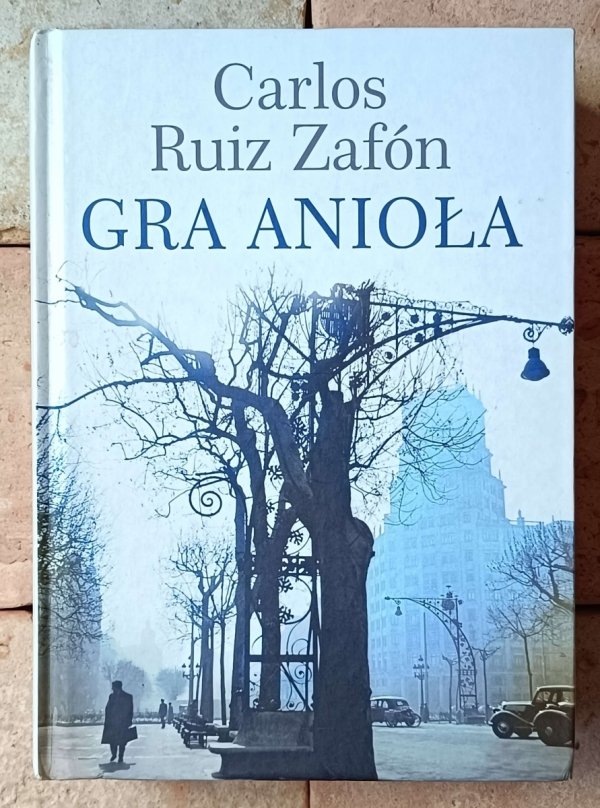 Carlos Ruiz Zafon Cykl Cmentarz Zapomnianych Książek Cień wiatru  - okładka