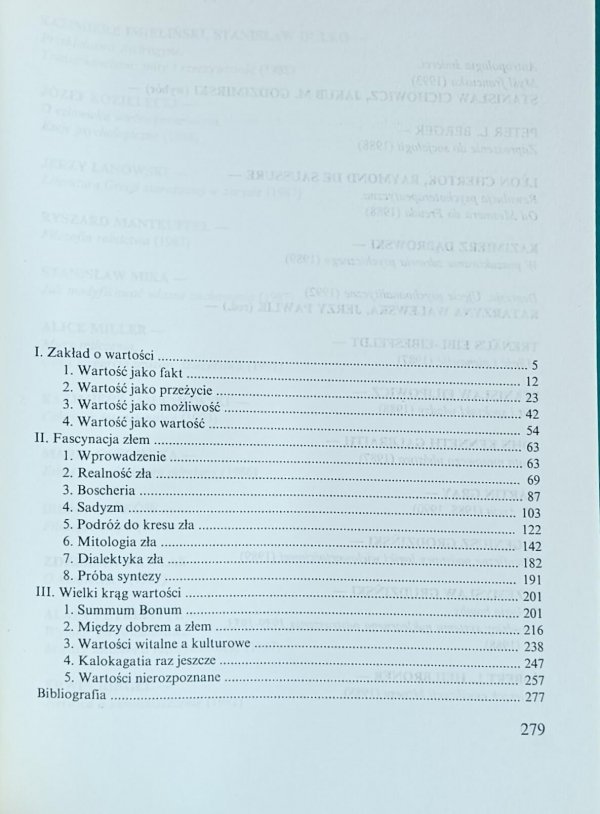 Maria Gołaszewska - Fascynacja złem | Eseje z teorii wartości