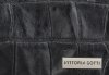 GEANȚĂ DIN PIELE tip poștaș Vittoria Gotti negru V190232