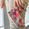 Color Chain Case żelowe elastyczne etui z łańcuchem łańcuszkiem zawieszką do Samsung Galaxy A42 5G wielokolorowy (3)
