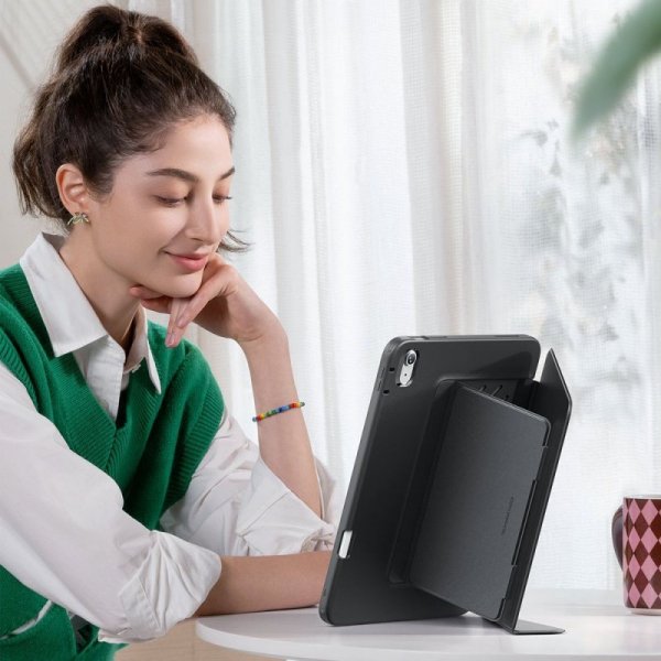 Magnetyczne Etui ESR iPad 10.9” 10 / 2022 / 11” 11 / 2025 BLACK