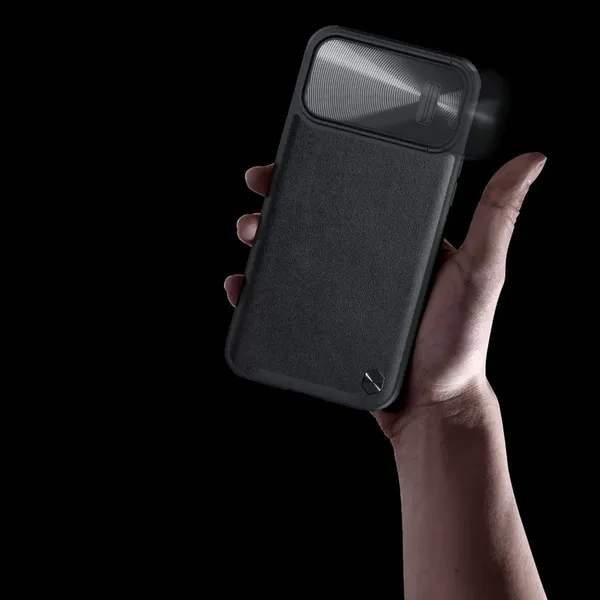 Nillkin CamShield Leather S Case etui iPhone 14 Pro Max pokrowiec z osłoną na aparat czarny