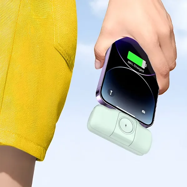 Mini powerbank Wozinsky WF16-YLS 5000mAh 15W Lightning z wbudowanym kablem USB-C i ładowarką do Apple Watch - zielony
