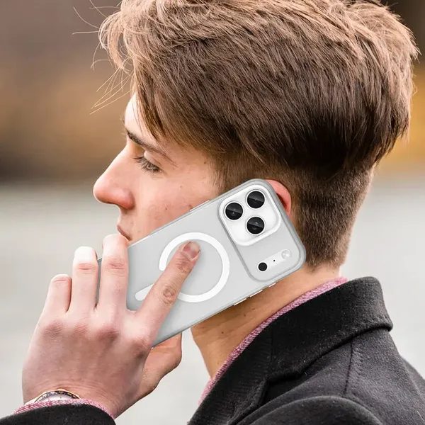 Etui Magnetic Abrasive na iPhone 17 Pro kompatybilne z MagSafe - matowe białe