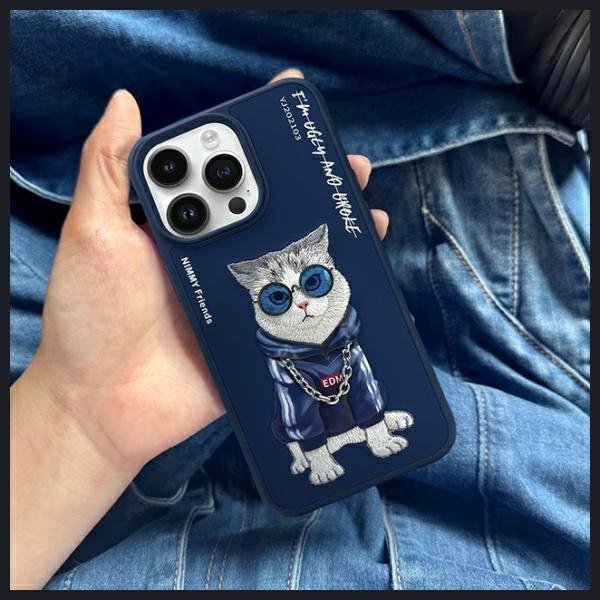 Nimmy etui iPhone 15 Pro Max 6.7&quot;        niebieski/blue Glasses Cool Cat