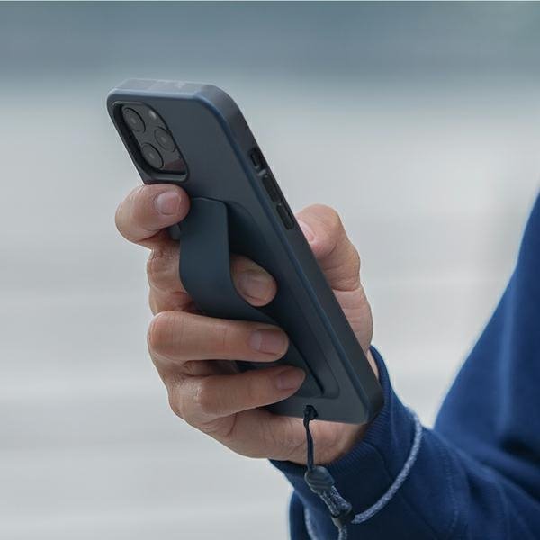 UNIQ etui Heldro iPhone 12/12 Pro 6,1&quot;biały/natural frost Antimicrobial