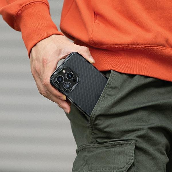 UNIQ etui Combat iPhone 14 Pro 6,1&quot;czarny/carbon black