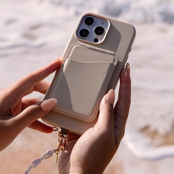 UNIQ etui Coehl Muse iPhone 16 Pro 6.3&quot;  Magnetic Charging kremowy/cream