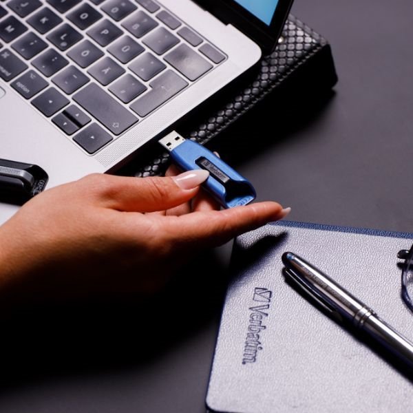 Verbatim Pendrive 128GB USB-A 3.2V3 MAX niebieski/blue 49808