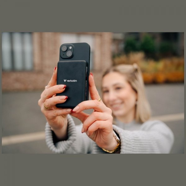 Powerbank Verbatim Charge n Go           Essentials 10000mAh Magnetic Wireless czarny 32227