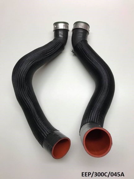2 x Silicon Intercooler Hose for Chrysler 300C 3.0CRD 2005-2010 EEP/300C/045A