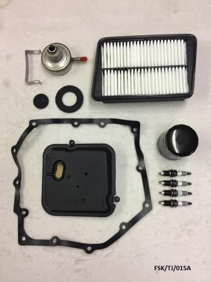 Small IRIDIUM Service KIT for Jeep Wrangler TJ 2.4L 2003-2004 FSK/TJ/015A
